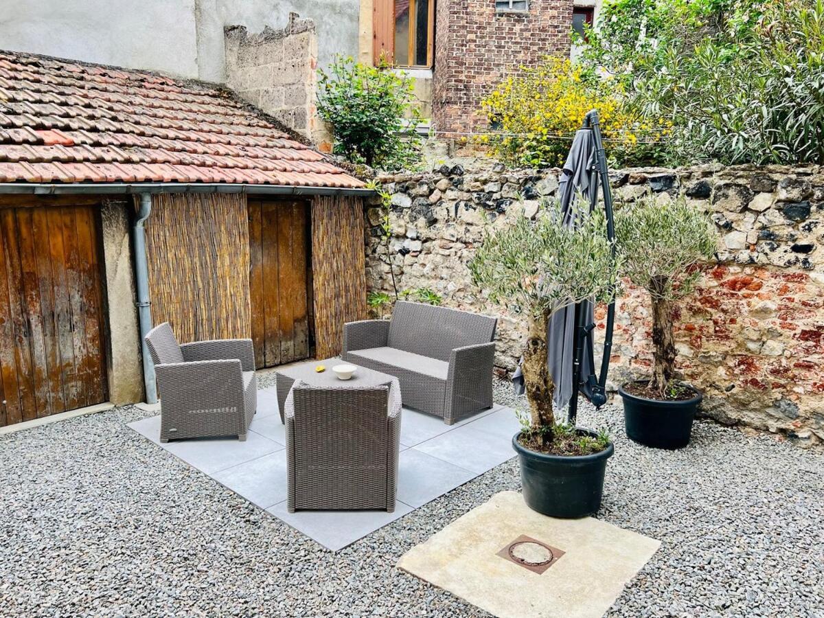 La Jungle D'Orient ~ Confort ~ Garage A Velos Montluçon Eksteriør billede